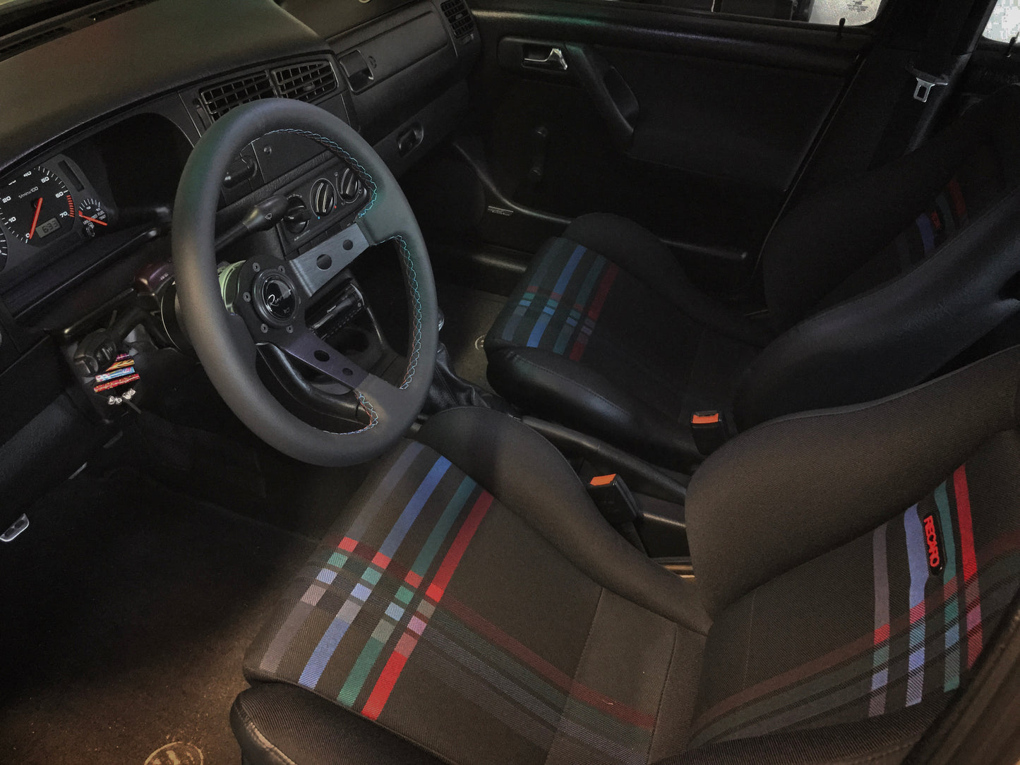 Renown 100 Motorsport Steering Wheel