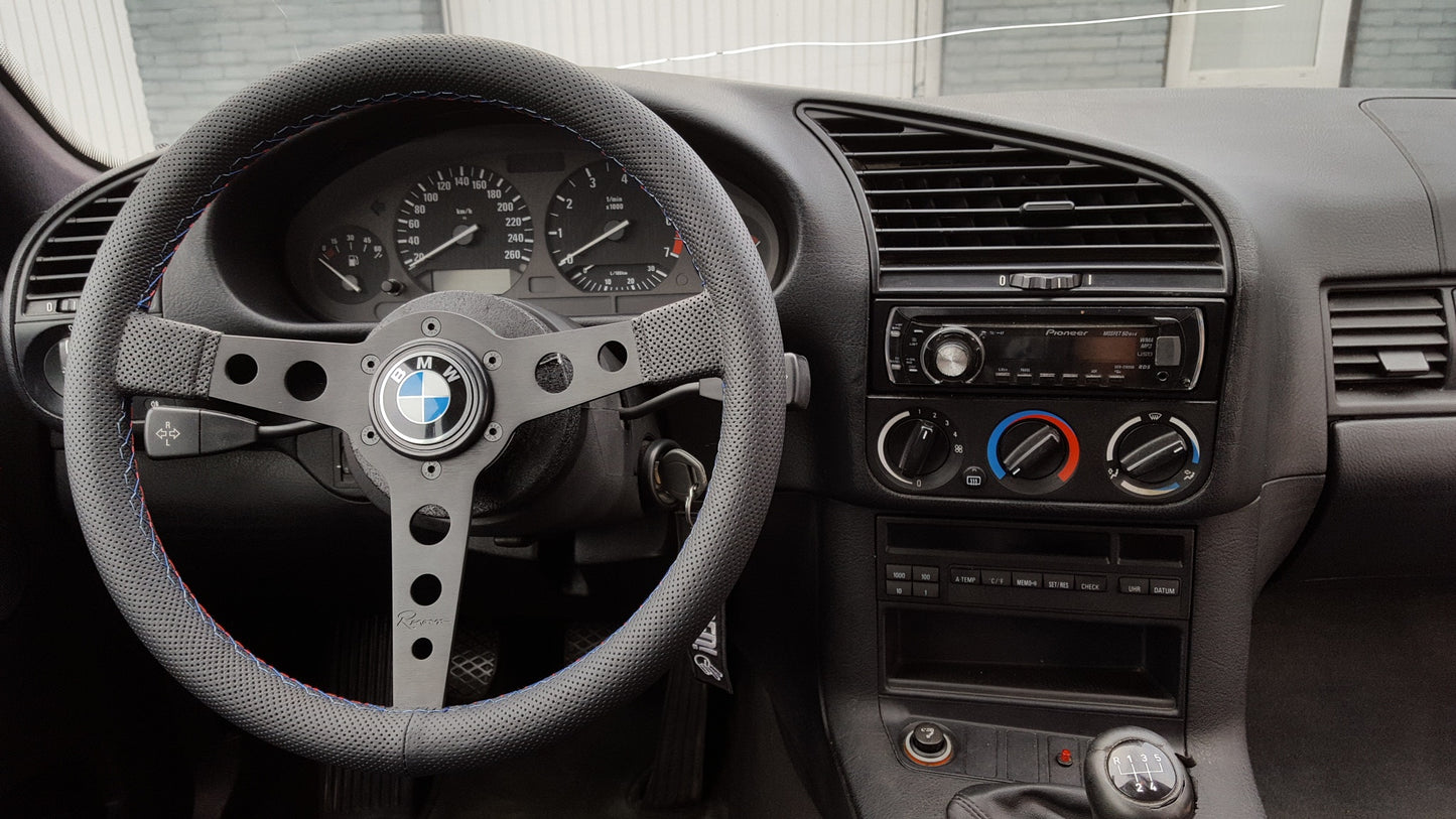 Renown Monaco Motorsport Steering Wheel