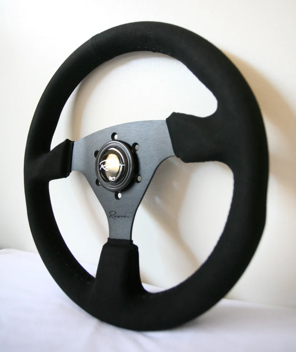Renown Clubsport Dark Steering Wheel