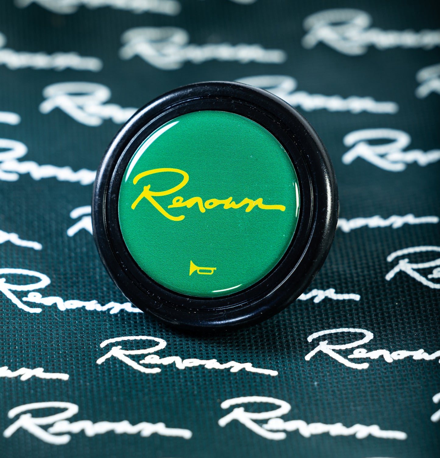 LIMITED Renown Yellow - Green Horn Button