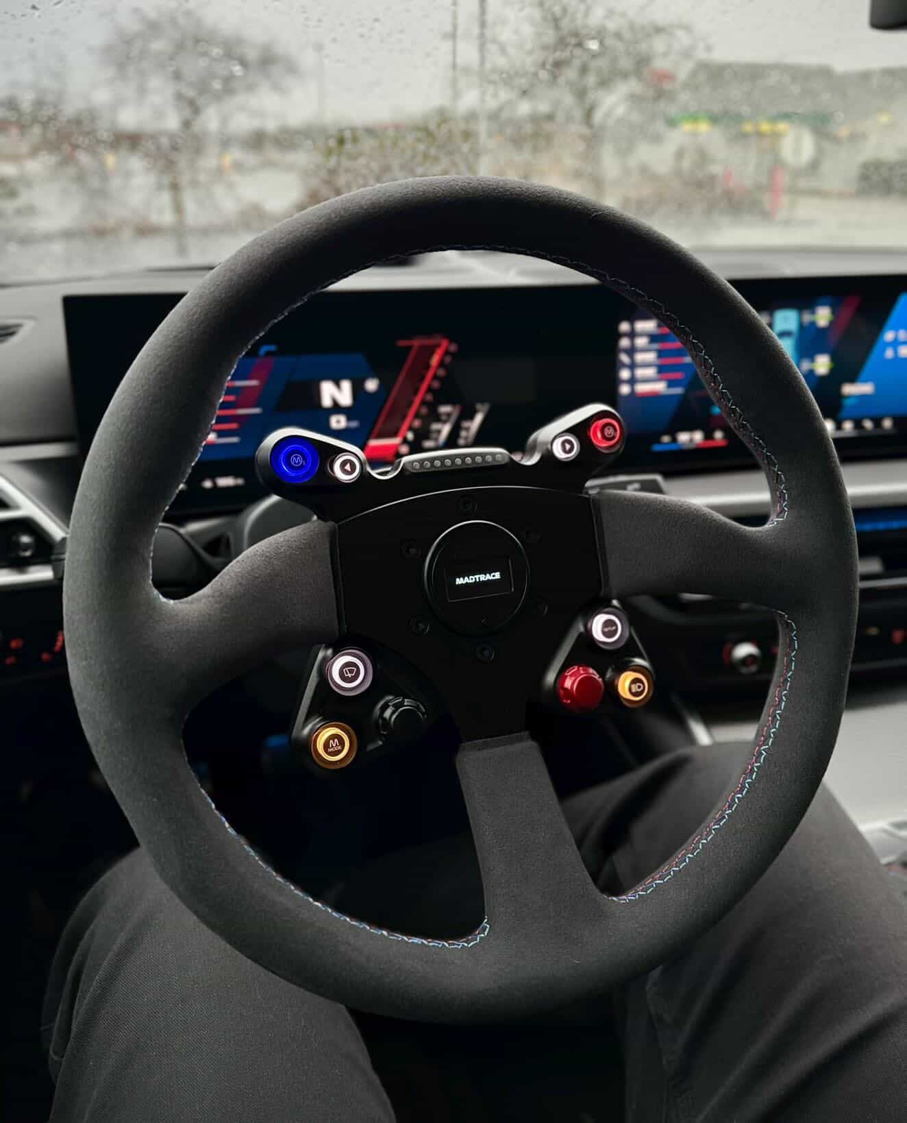 Renown 130R Motorsport Steering Wheel