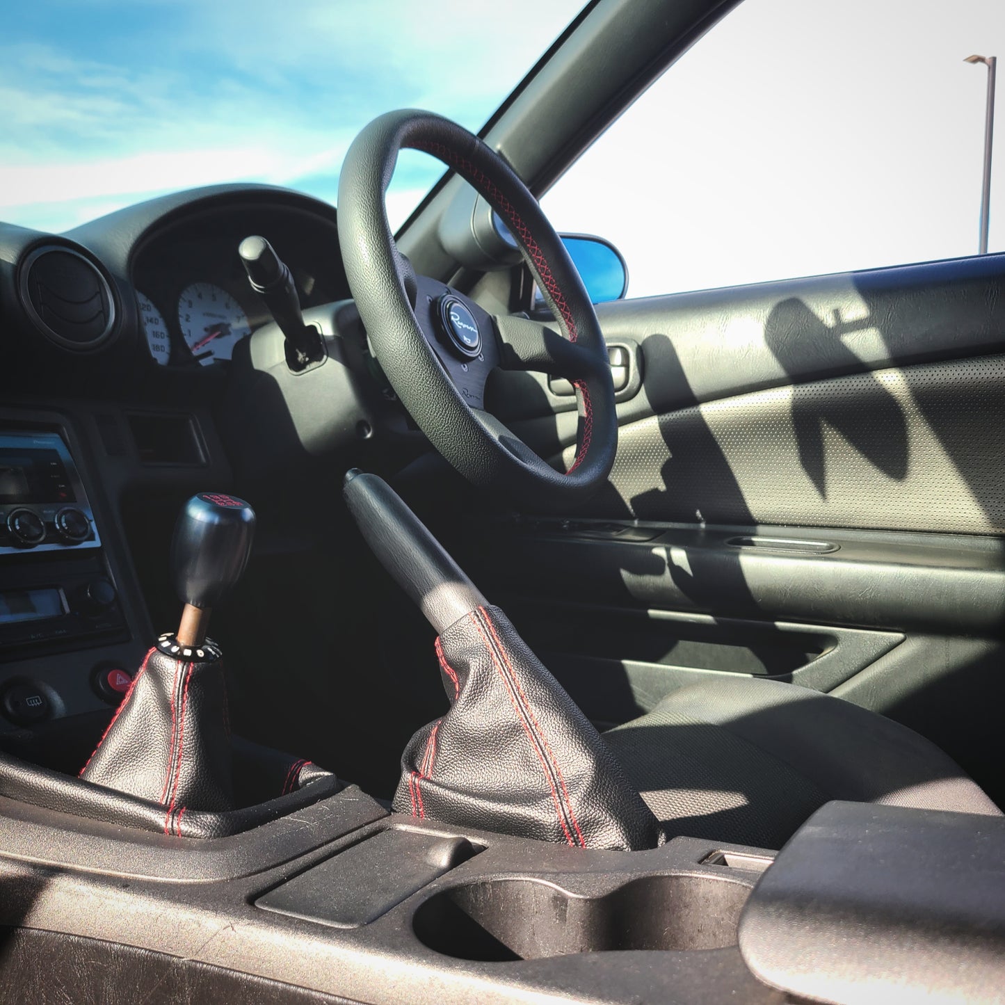 Renown 130R Rosso Steering Wheel