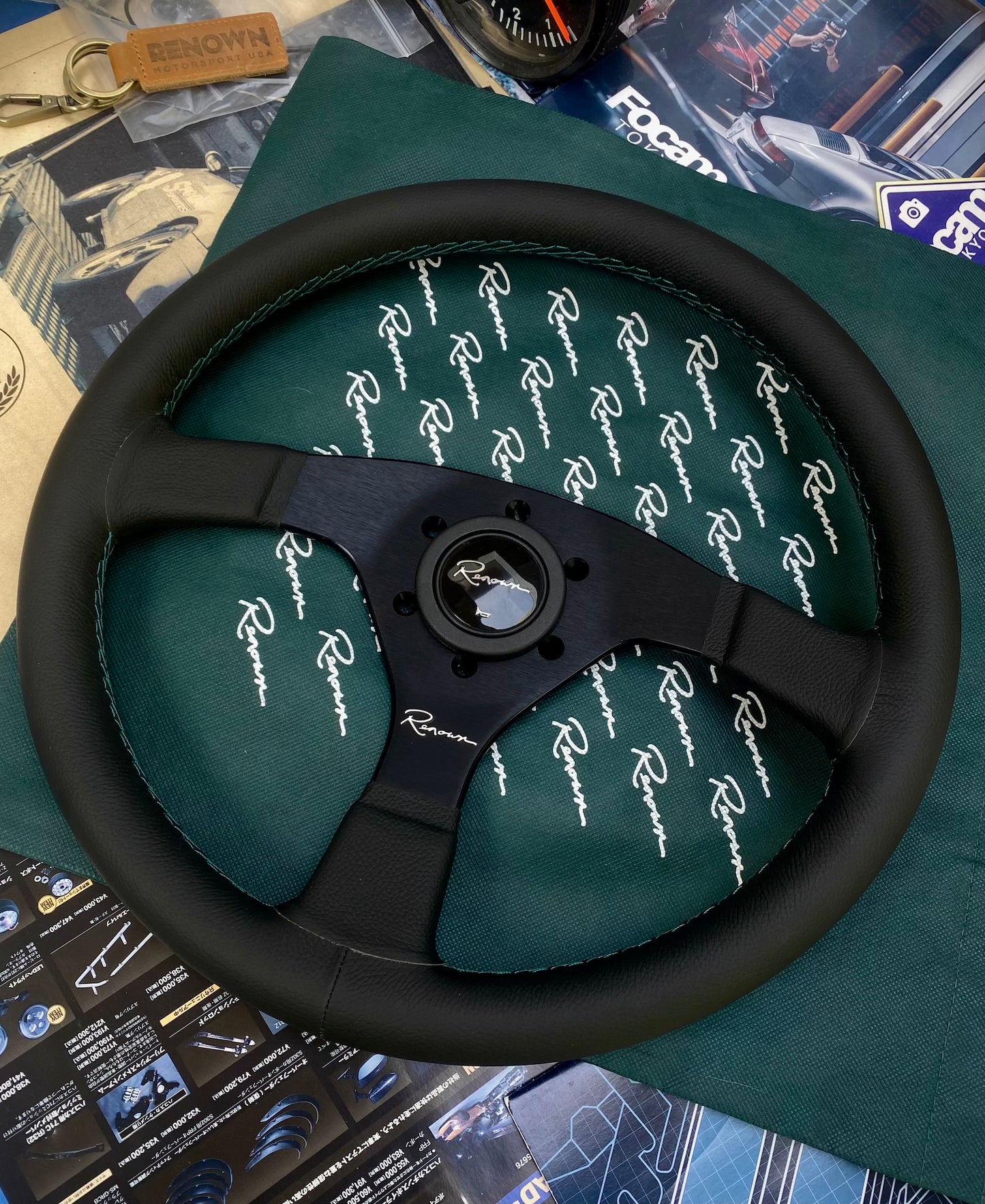LIMITED Renown Champion Malachite Leather Steering Wheel