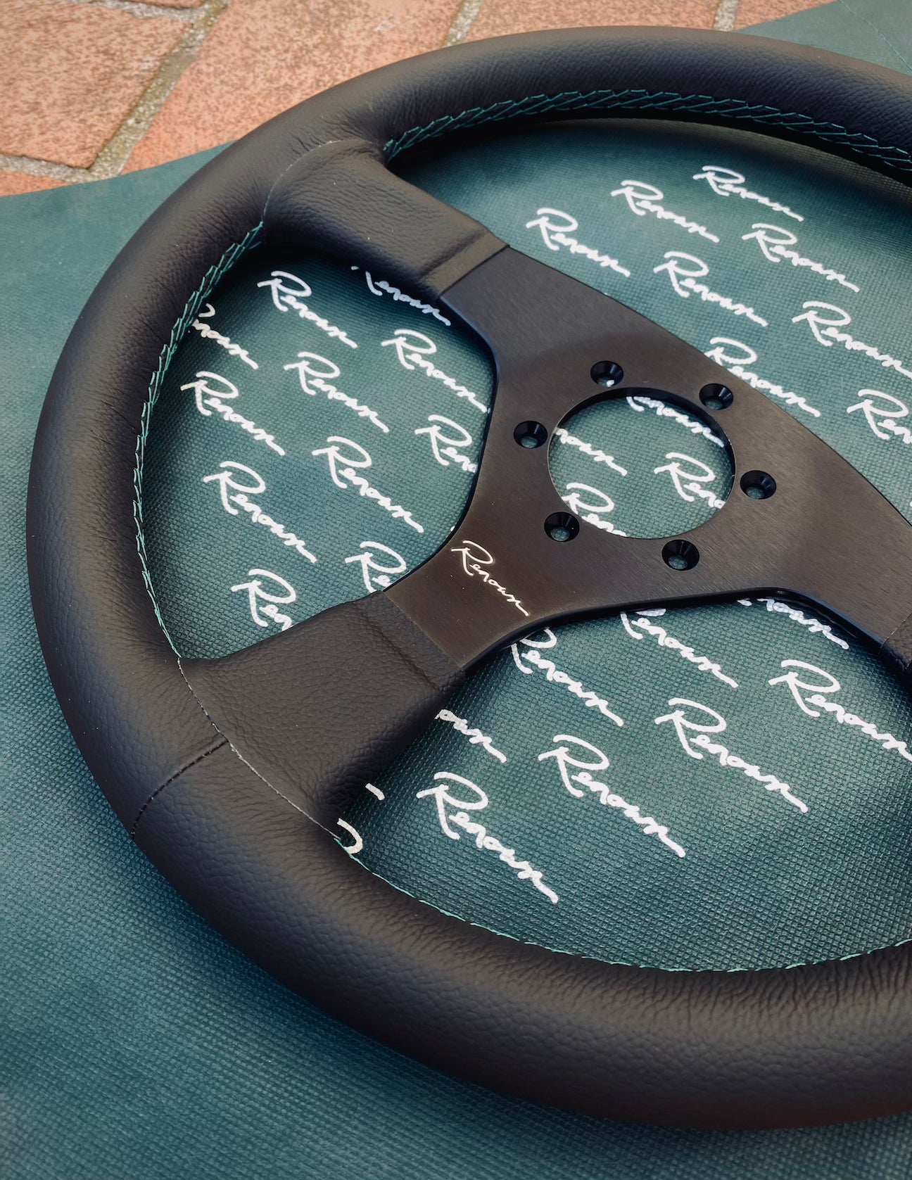 LIMITED Renown Champion Malachite Leather Steering Wheel