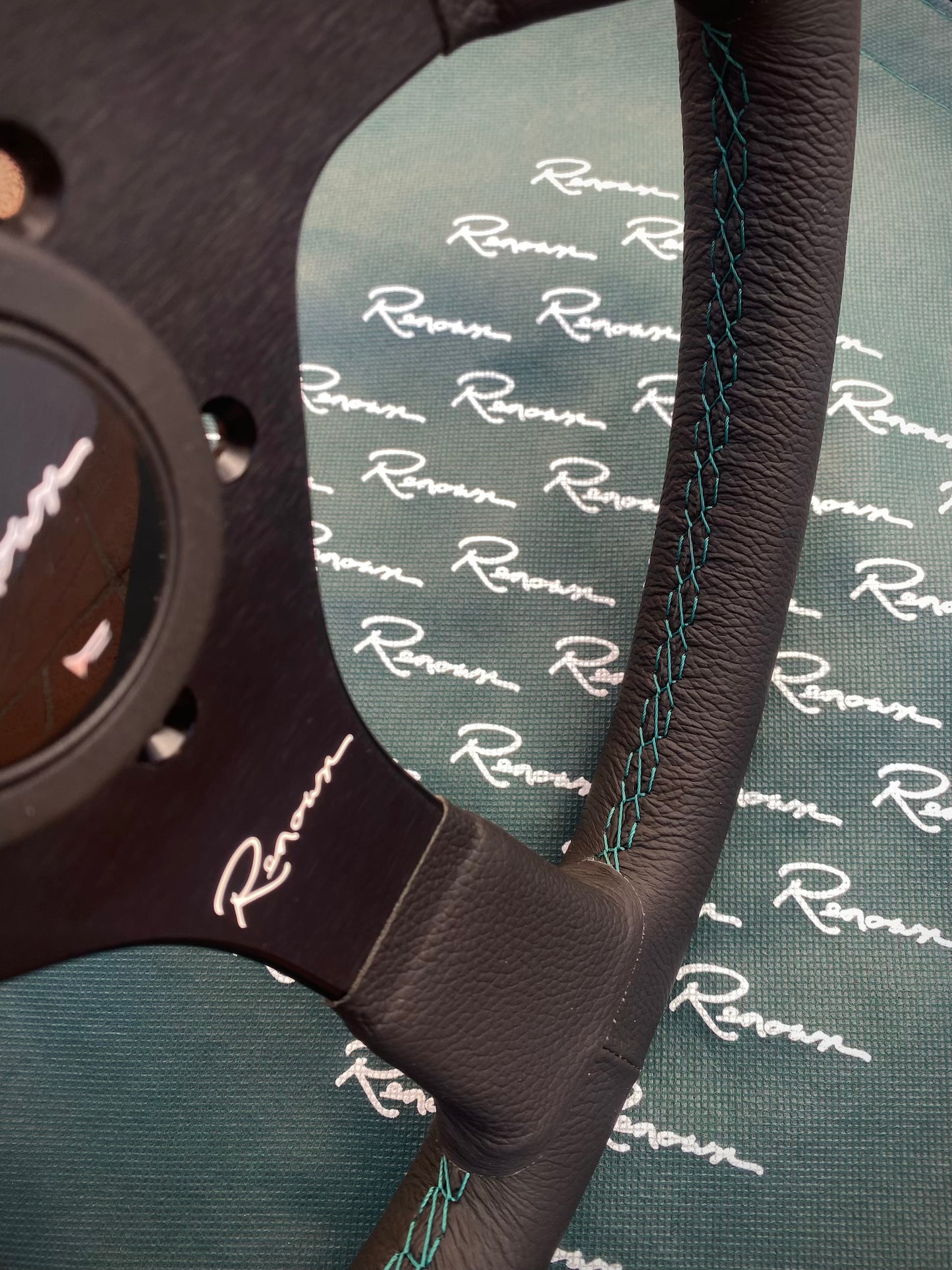 LIMITED Renown Champion Malachite Leather Steering Wheel