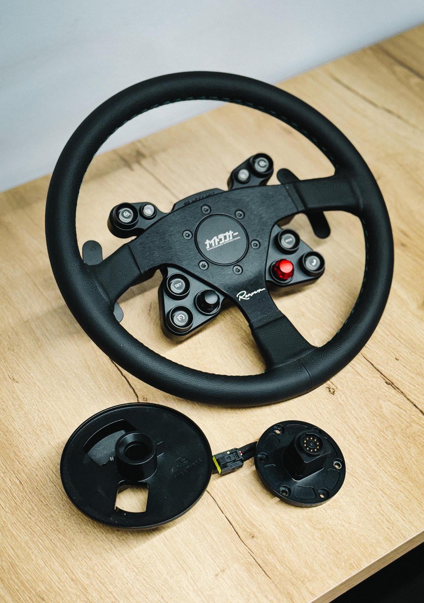 LIMITED Renown Champion Malachite Leather Steering Wheel