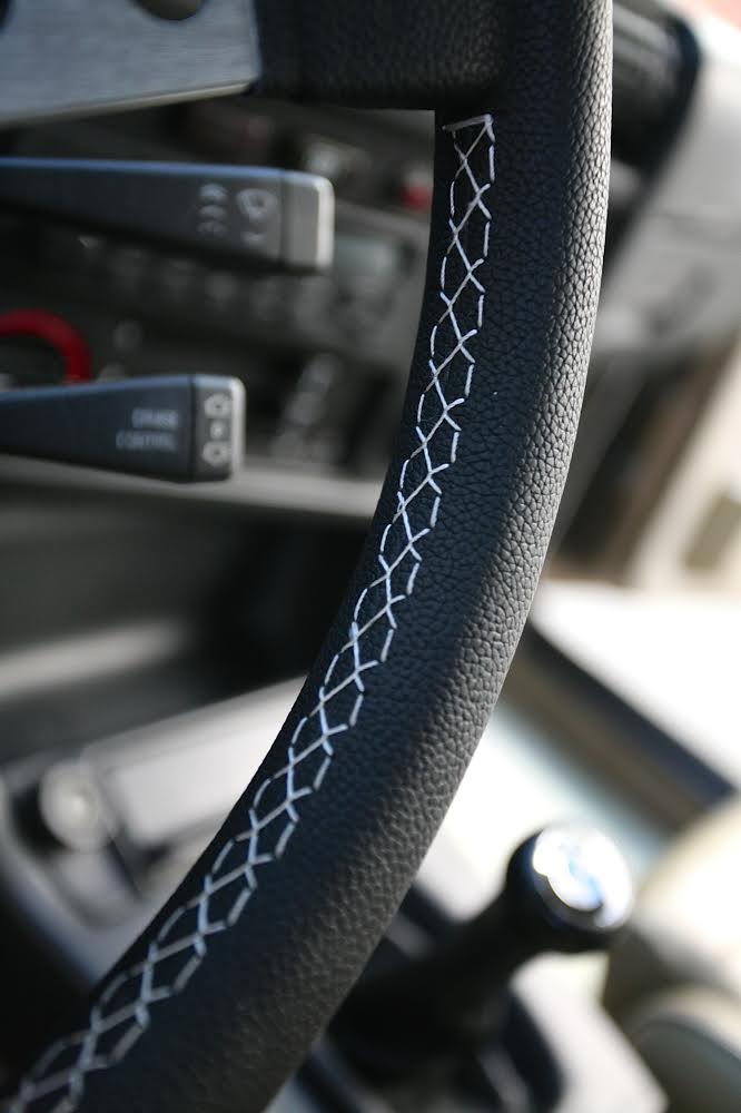 レナウン　モナコ　シルバー Renown Monaco Silver Steering Wheel – Renown USA