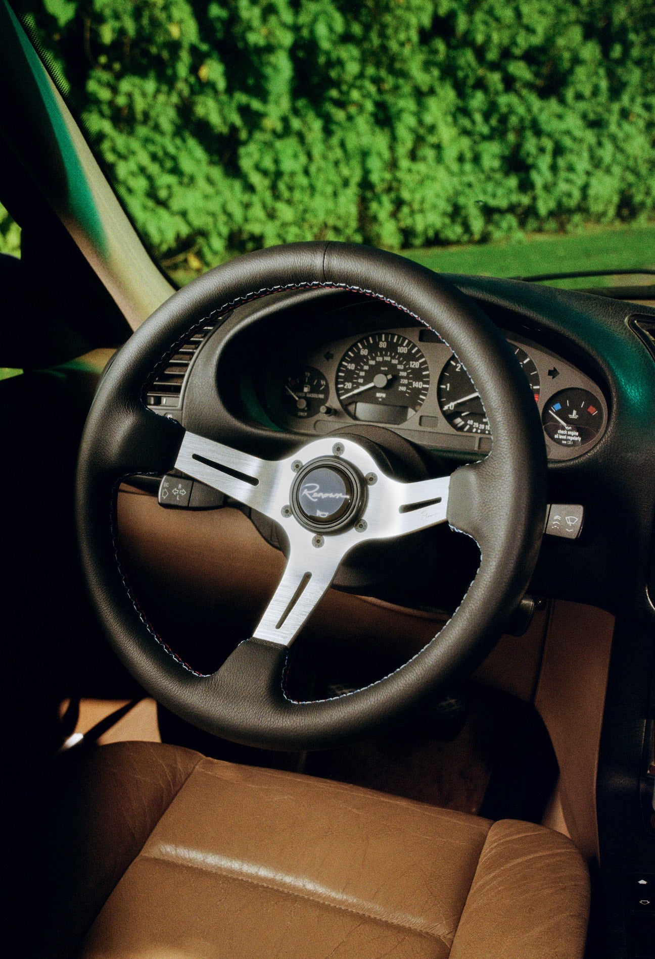 Renown Chicane Silver Motorsport Steering Wheel