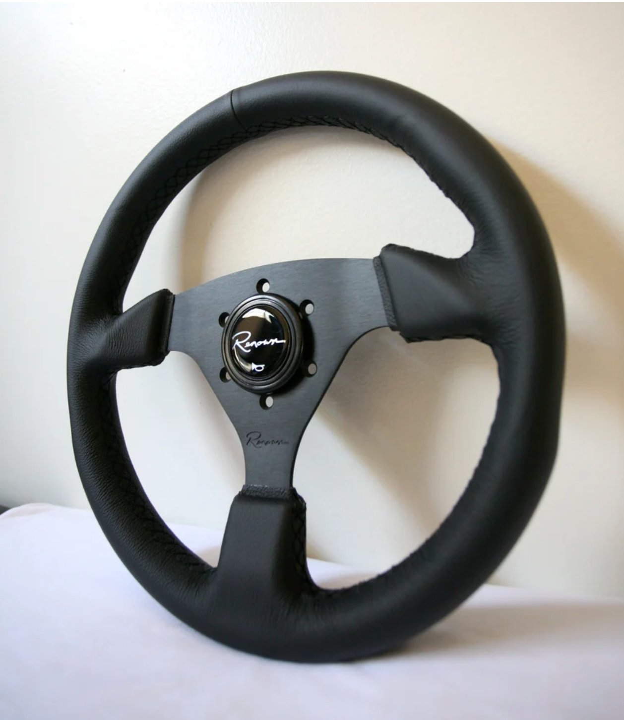 Renown Clubsport Dark Steering Wheel
