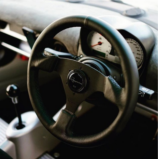 Renown Clubsport Dark Steering Wheel