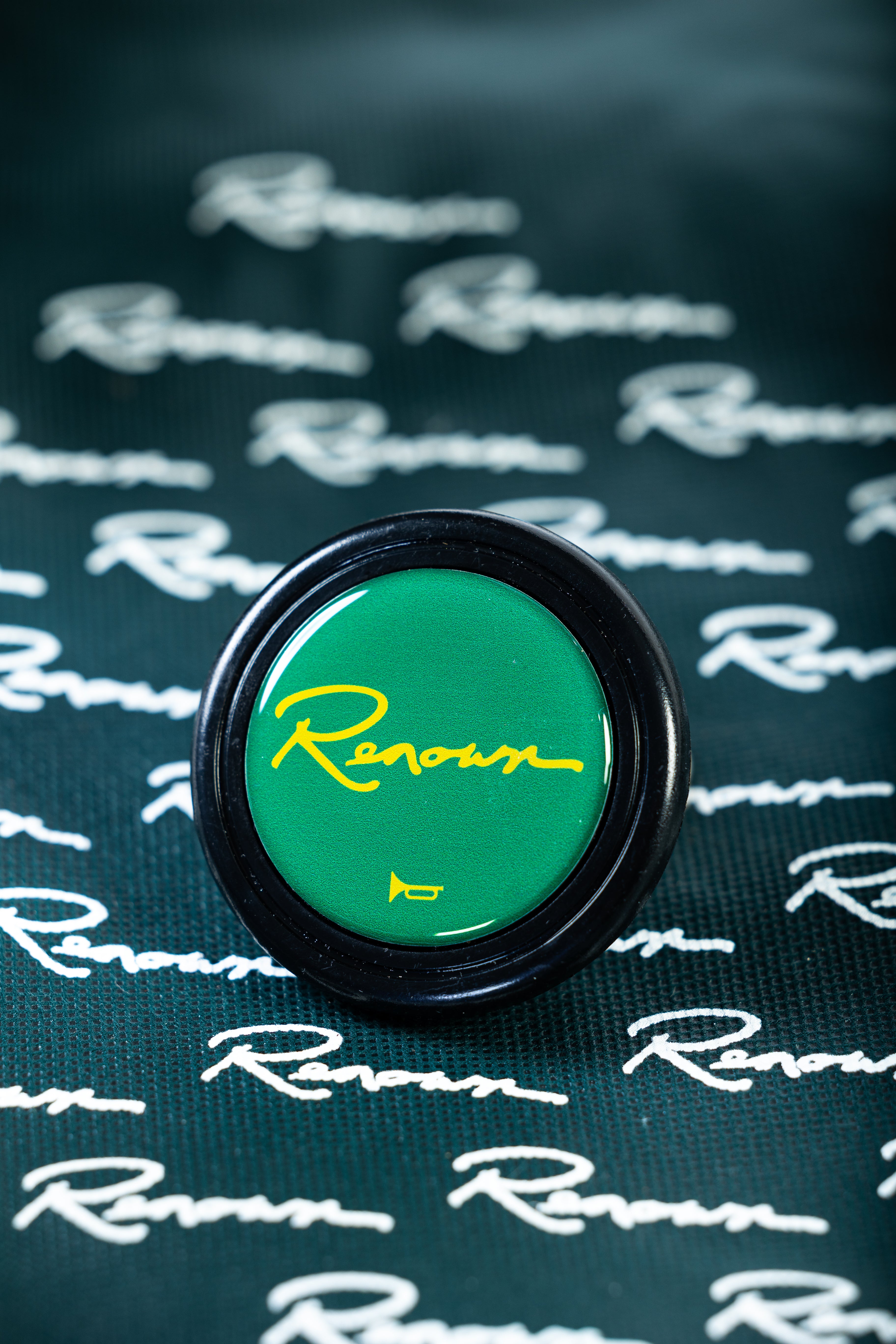 LIMITED Renown Time Trial Brazil Steering Wheel – Renown USA LIMITED Renown Time Trial Brazil Steering Wheel – Renown USA